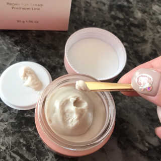 Tween.Ty Skin 트웬티스킨 리페어 아이크림 프리미엄 라인 — 5점을 준 리뷰어가 2020년 11월 올린 사용 사진