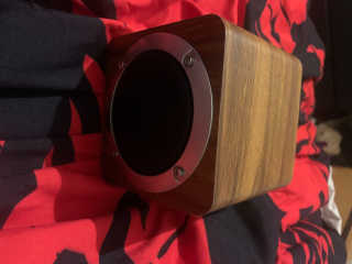 SEVIZ MINI10W 레트로 블루투스 스피커 — 5점을 준 리뷰어가 2020년 10월 올린 사용 사진