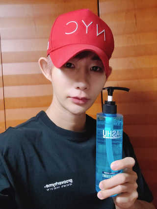 다슈코리아 다슈 데일리 비타플렉스 남성 청결제 — 5점을 준 리뷰어가 2020년 11월 올린 사용 사진