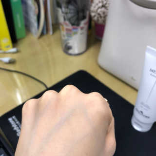 ECLADO 에끌라두 멜라이져 레디언스 크림 — 5점을 준 리뷰어가 2020년 10월 올린 사용 사진