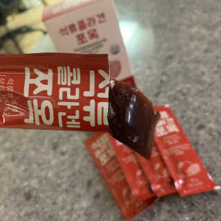 조은약초 석류콜라겐 석류즙 석류쪼옥 젤리 스틱 15포 x 20g — 5점을 준 리뷰어가 2020년 8월 올린 사용 사진