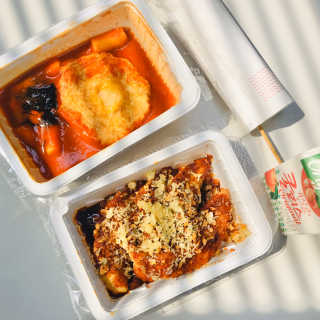 죠스떡볶이 [죠스푸드] 짜빠떡볶이+떡또그+범벅만두 신메뉴 3종 — 4점을 준 리뷰어가 2020년 4월 올린 사용 사진