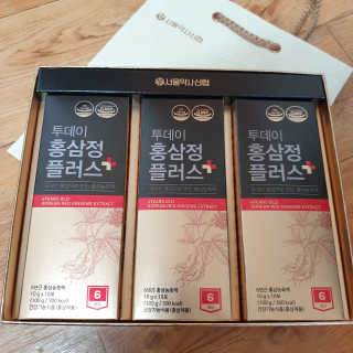 서울약사신협_투데이홍삼정플러스스틱_10g x 30포 — 3.5점을 준 리뷰어가 2020년 12월 올린 사용 사진