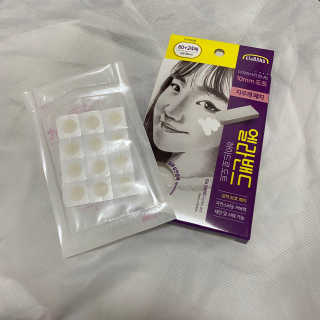 엘라밴드 하이드로 도트 스팟패치 12mm, 10mm — 5점을 준 리뷰어가 2020년 10월 올린 사용 사진