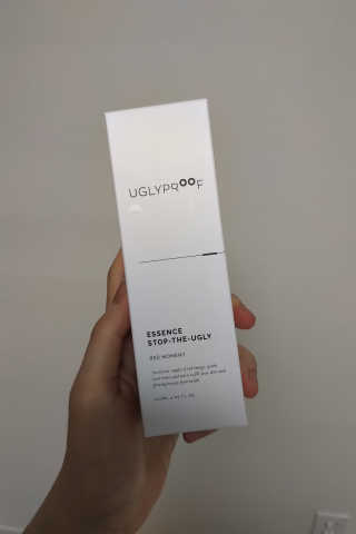 어글리프루프 에센스 스탑디어글리 레드모먼트 에센스 120ml — 4점을 준 리뷰어가 2020년 7월 올린 사용 사진