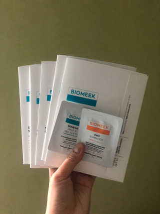 바이오믹 BIOMEEK SENSIMETIC SOOTHING MASK.S — 4점을 준 리뷰어가 2020년 6월 올린 사용 사진