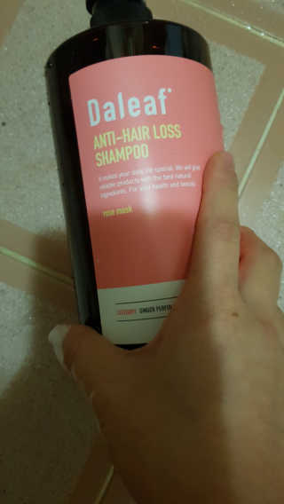 달리프 진저 베러 퍼퓸 탈모 완화 샴푸 1000ml 향 3종 — 5점을 준 리뷰어가 2020년 12월 올린 사용 사진