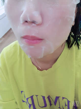 닥터마시멜로 닥터마스멜로 마블러스 아쿠아 클리닉 마스크 — 5점을 준 리뷰어가 2020년 10월 올린 사용 사진