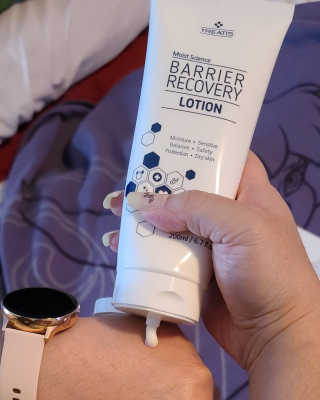 트리티스 [TREATIS] Barrier Recovery Lotion 200ml — 5점을 준 리뷰어가 2020년 11월 올린 사용 사진