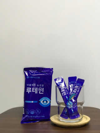 서울약사신협_내몸애눈건강루테인_2g x 50포 — 3.5점을 준 리뷰어가 2020년 8월 올린 사용 사진
