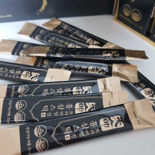 헬스업_천명진프리미엄홍삼스틱_10ml x 30포 — 5점을 준 리뷰어가 2020년 10월 올린 사용 사진