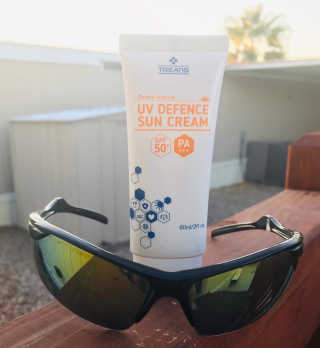 트리티스 US [TREATIS] UV Defence Sun Cream PA+++ / SPF50+ — 5점을 준 리뷰어가 2020년 11월 올린 사용 사진