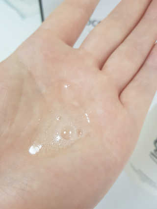 예민한 피부를 위한 코코몰리 All in one 자연유래 샴푸 — 5점을 준 리뷰어가 2020년 7월 올린 사용 사진