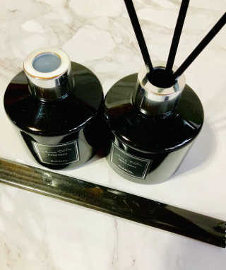 쿤달 퍼퓸 디퓨저 아로마에디션 200ml — 5점을 준 리뷰어가 2020년 10월 올린 사용 사진