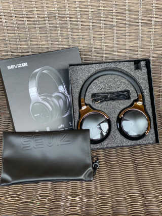 SEVIZ Bluetooth Headphones 10 3color — 5점을 준 리뷰어가 2020년 9월 올린 사용 사진