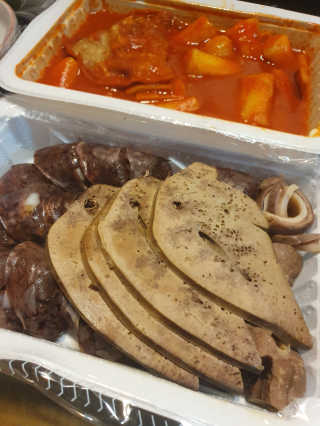 죠스떡볶이 [죠스푸드] 짜빠떡볶이+떡또그+범벅만두 신메뉴 3종 — 5점을 준 리뷰어가 2020년 5월 올린 사용 사진