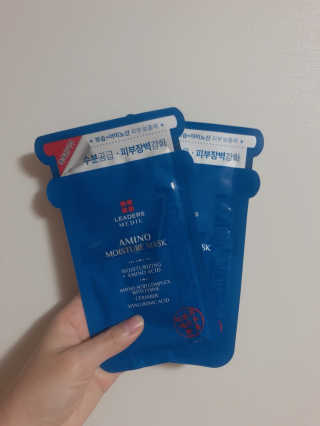 리더스코스메틱 리더스 메디유 아미노 모이스처 마스크 — 5점을 준 리뷰어가 2020년 5월 올린 사용 사진