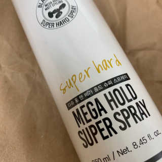 다슈코리아 다슈 포 맨 프리미엄 메가 홀드 슈퍼 스프레이 250ml — 5점을 준 리뷰어가 2020년 12월 올린 사용 사진