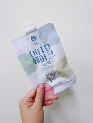 [꾸콤] 참참 OOTD쉐이크 고단백 일주일세트 50g x 5 — 5점을 준 리뷰어가 2020년 10월 올린 사용 사진