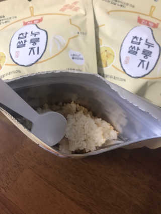 [꾸콤] 참참 전통 찹쌀 누룽지 일주일세트 60g x 5 — 5점을 준 리뷰어가 2020년 10월 올린 사용 사진
