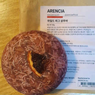Arencia 아렌시아 와일드피그 샴푸바 — 4점을 준 리뷰어가 2020년 12월 올린 사용 사진