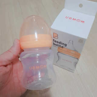 유비맘 신생아젖병 120ml 트리플팩_ 젖꼭지 포함 — 5점을 준 리뷰어가 2020년 8월 올린 사용 사진