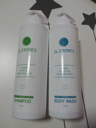 일리세이 허니 샴푸 500ml + 허니 바디워시 500ml 세트 — 4점을 준 리뷰어가 2020년 4월 올린 사용 사진
