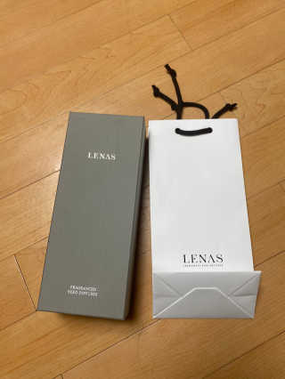 레나스 프리미엄 아로마 디퓨저 200ml  [1SET] — 4.5점을 준 리뷰어가 2020년 5월 올린 사용 사진