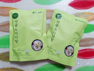 한촌몰 설렁탕집 가마솥 도가니탕 350g x 2팩 — 5점을 준 리뷰어가 2020년 8월 올린 사용 사진