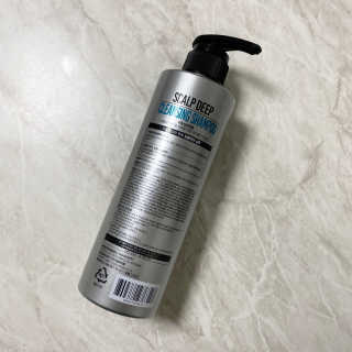다슈코리아 다슈 데일리 두피 딥 클렌징 샴푸 500ml — 4.5점을 준 리뷰어가 2020년 10월 올린 사용 사진