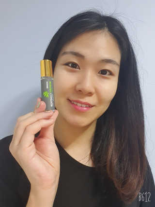 짜이디 야몽_허브로만든 힐링 아로마오일 — 5점을 준 리뷰어가 2020년 10월 올린 사용 사진