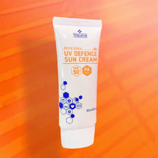 트리티스 US [TREATIS] UV Defence Sun Cream PA+++ / SPF50+ — 5점을 준 리뷰어가 2020년 10월 올린 사용 사진