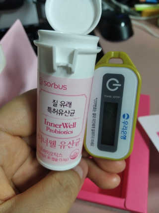 소버스 이너윌 유산균 — 5점을 준 리뷰어가 2020년 7월 올린 사용 사진