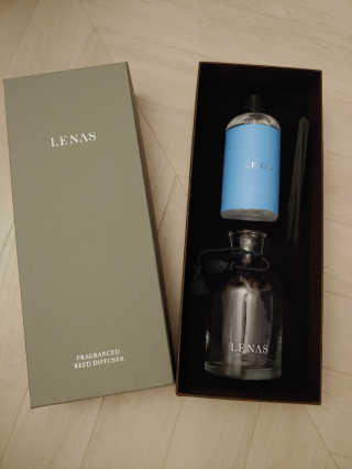 레나스 프리미엄 아로마 디퓨저 200ml  [1SET] — 5점을 준 리뷰어가 2020년 8월 올린 사용 사진