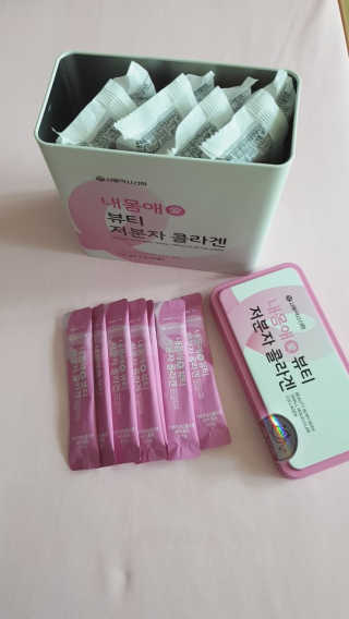 서울약사신협_내몸애뷰티저분자콜라겐_2.5g 50포 — 5점을 준 리뷰어가 2020년 4월 올린 사용 사진