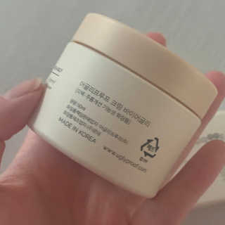 어글리프루프 크림 바이어글리 하이드레이션 샤워 50ml — 5점을 준 리뷰어가 2020년 11월 올린 사용 사진