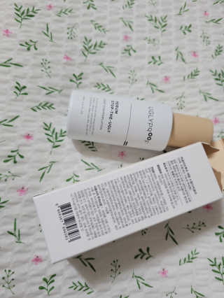 어글리프루프 세럼 스탑디어글리 딥 컨템플레이션 30ml — 4.5점을 준 리뷰어가 2020년 12월 올린 사용 사진