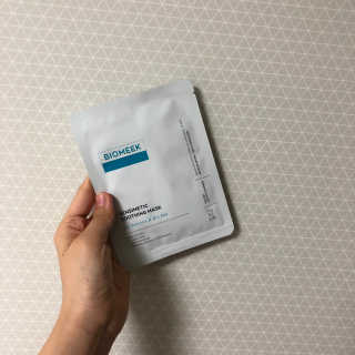 바이오믹 BIOMEEK SENSIMETIC SOOTHING MASK.S — 4점을 준 리뷰어가 2020년 7월 올린 사용 사진