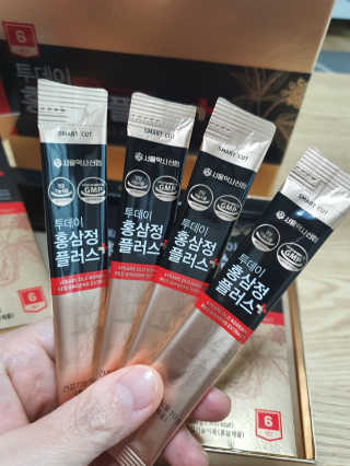 서울약사신협_투데이홍삼정플러스스틱_10g x 30포 — 5점을 준 리뷰어가 2020년 12월 올린 사용 사진