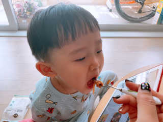 닥터키친 두유투움바파스타를 빼당빼당 — 2.5점을 준 리뷰어가 2020년 4월 올린 사용 사진