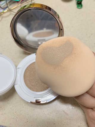 디어벨르 크림쿠션 DEAR BELLE CREAM COUSION — 5점을 준 리뷰어가 2020년 7월 올린 사용 사진
