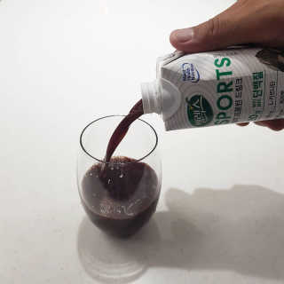 셀렉스스포츠 셀렉스 스포츠 드링크 초콜릿 _ 330ml x 12팩 — 5점을 준 리뷰어가 2020년 10월 올린 사용 사진