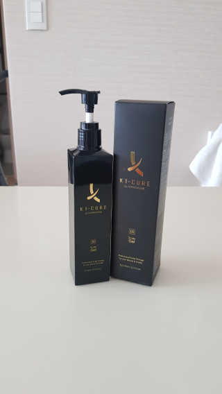 [두피헤어 트리트먼트] 케이원큐어 스켈프 젤 270ml — 5점을 준 리뷰어가 2020년 9월 올린 사용 사진