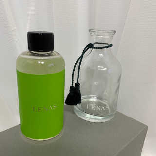 레나스 프리미엄 아로마 디퓨저 200ml  [1SET] — 4점을 준 리뷰어가 2020년 9월 올린 사용 사진