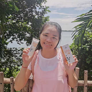트리티스 SG_[TREATIS] UV Defence Sun Cream — 5점을 준 리뷰어가 2020년 10월 올린 사용 사진