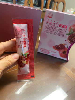 헬스업_쁘띠쁘띠석류콜라겐젤리_20g x 14포 — 5점을 준 리뷰어가 2020년 10월 올린 사용 사진