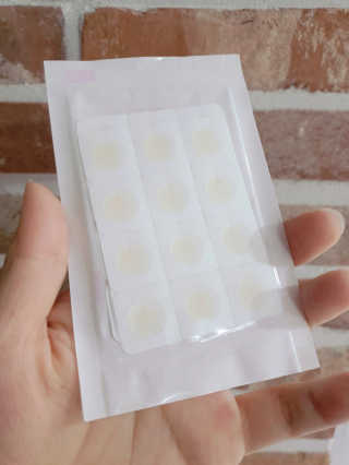 엘라밴드 하이드로 도트 스팟패치 12mm, 10mm — 5점을 준 리뷰어가 2020년 10월 올린 사용 사진