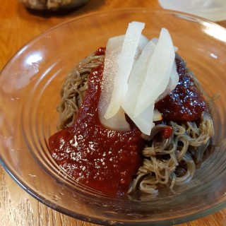 [해주냉면] 신천맛집 매운 비빔냉면 2인분 + 무절임 — 3.5점을 준 리뷰어가 2020년 5월 올린 사용 사진