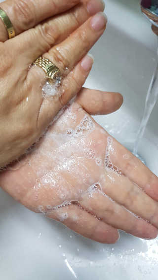 달리프 클로렐라 베러 루트 릴렉싱 샴푸 500ml — 4점을 준 리뷰어가 2020년 12월 올린 사용 사진