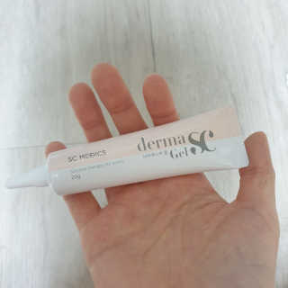 derma SC-Gel 더마에스씨 겔 20g — 5점을 준 리뷰어가 2020년 4월 올린 사용 사진